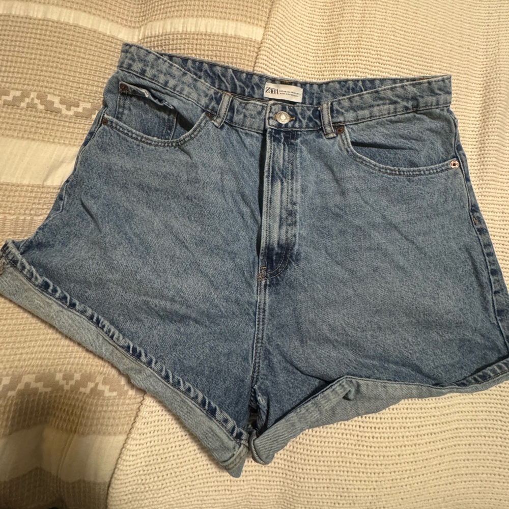 Zara Mom Jean Shorts